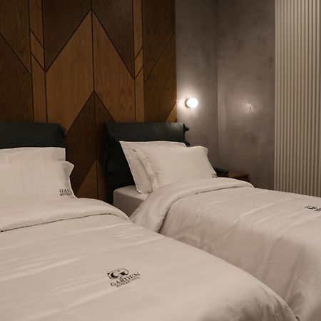 Garden Boutique Hotel Tirana Kültér fotó