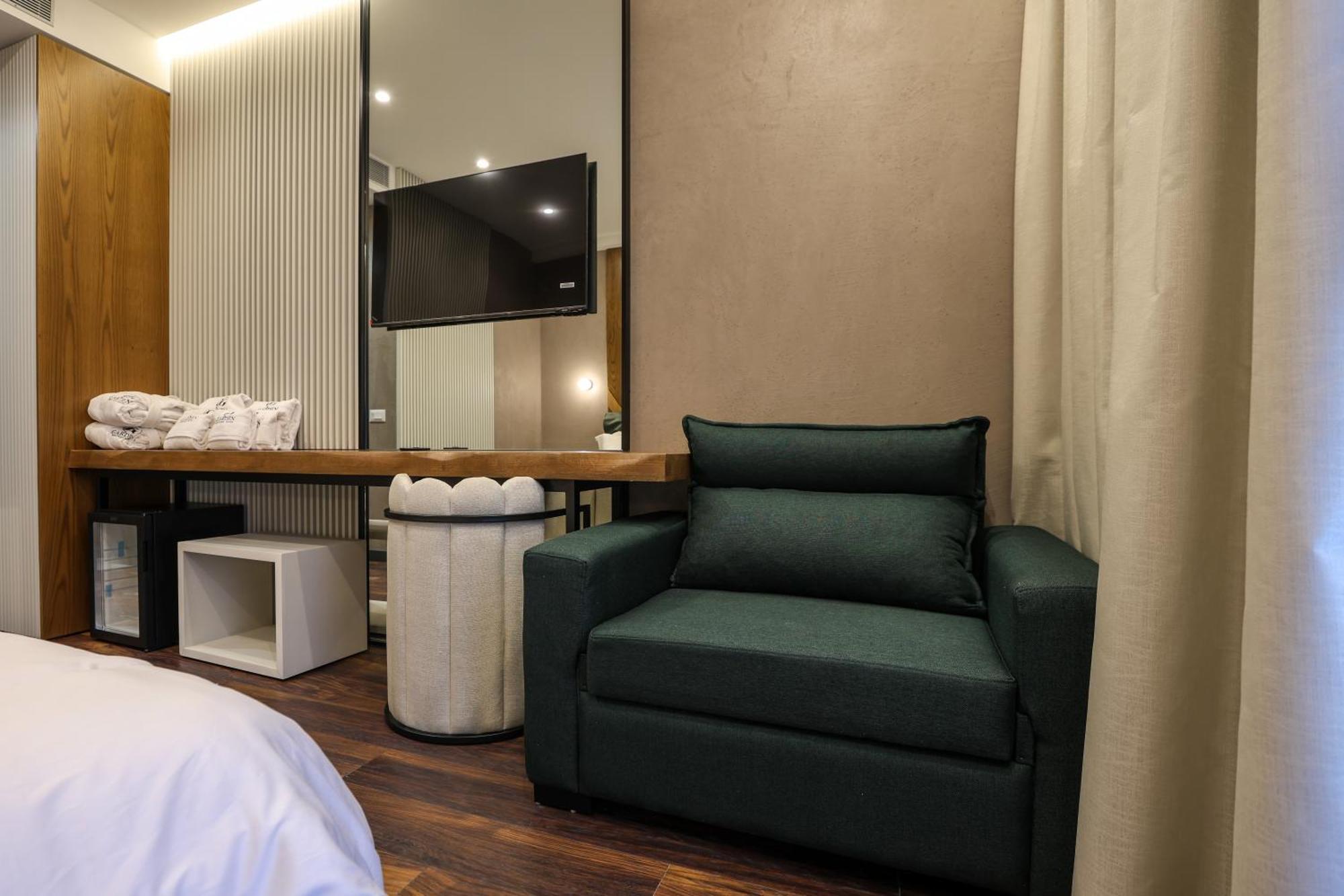 Garden Boutique Hotel Tirana Kültér fotó