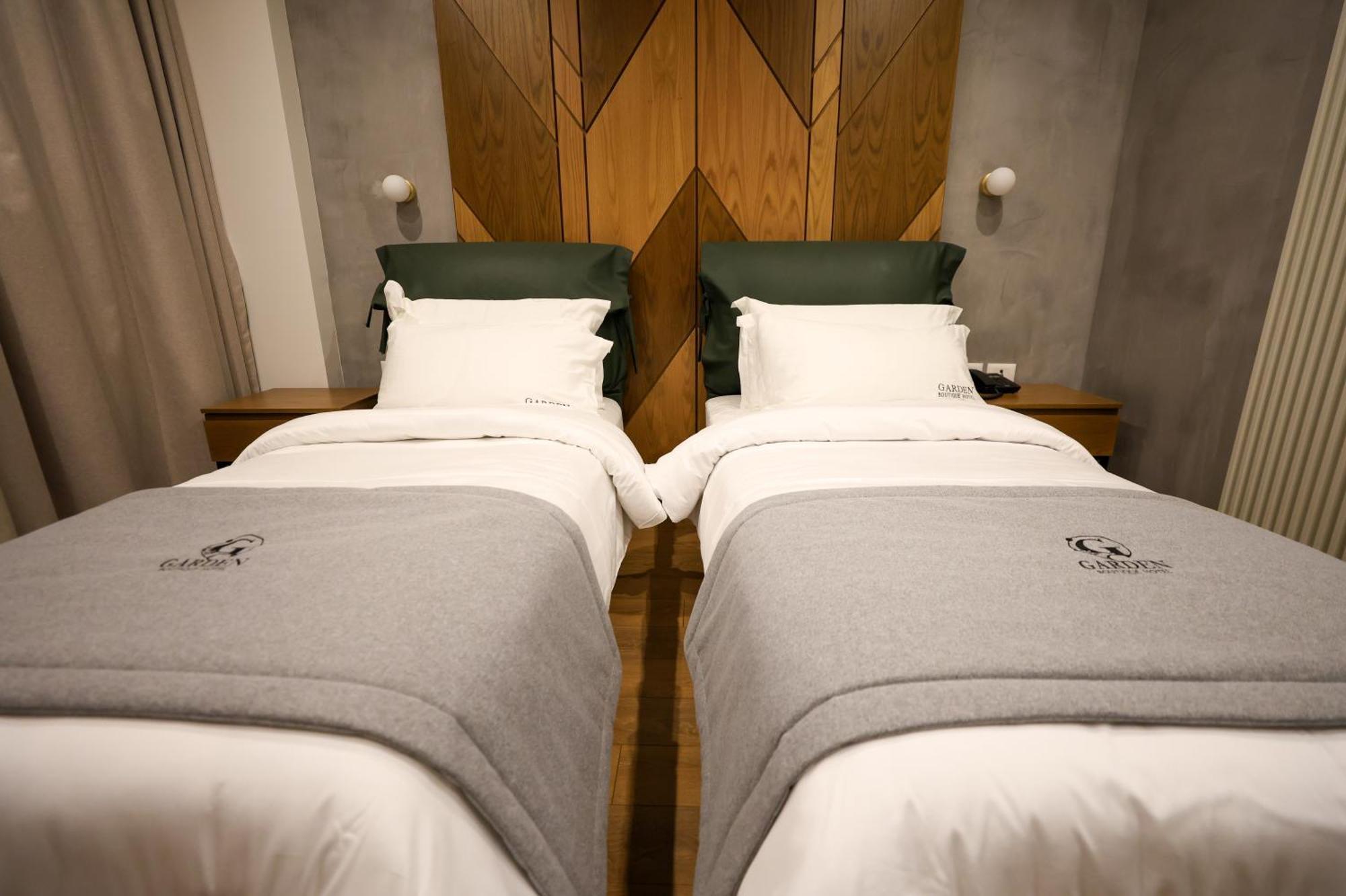 Garden Boutique Hotel Tirana Kültér fotó