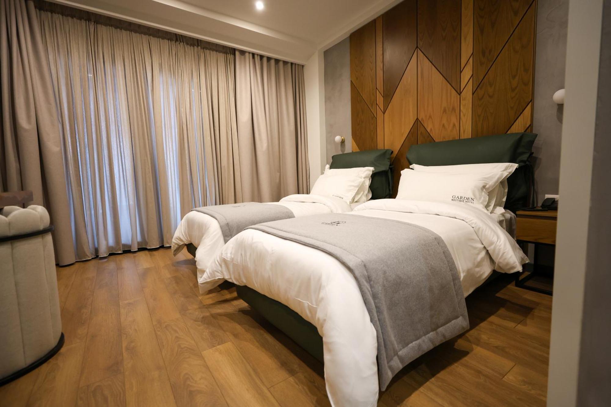Garden Boutique Hotel Tirana Kültér fotó